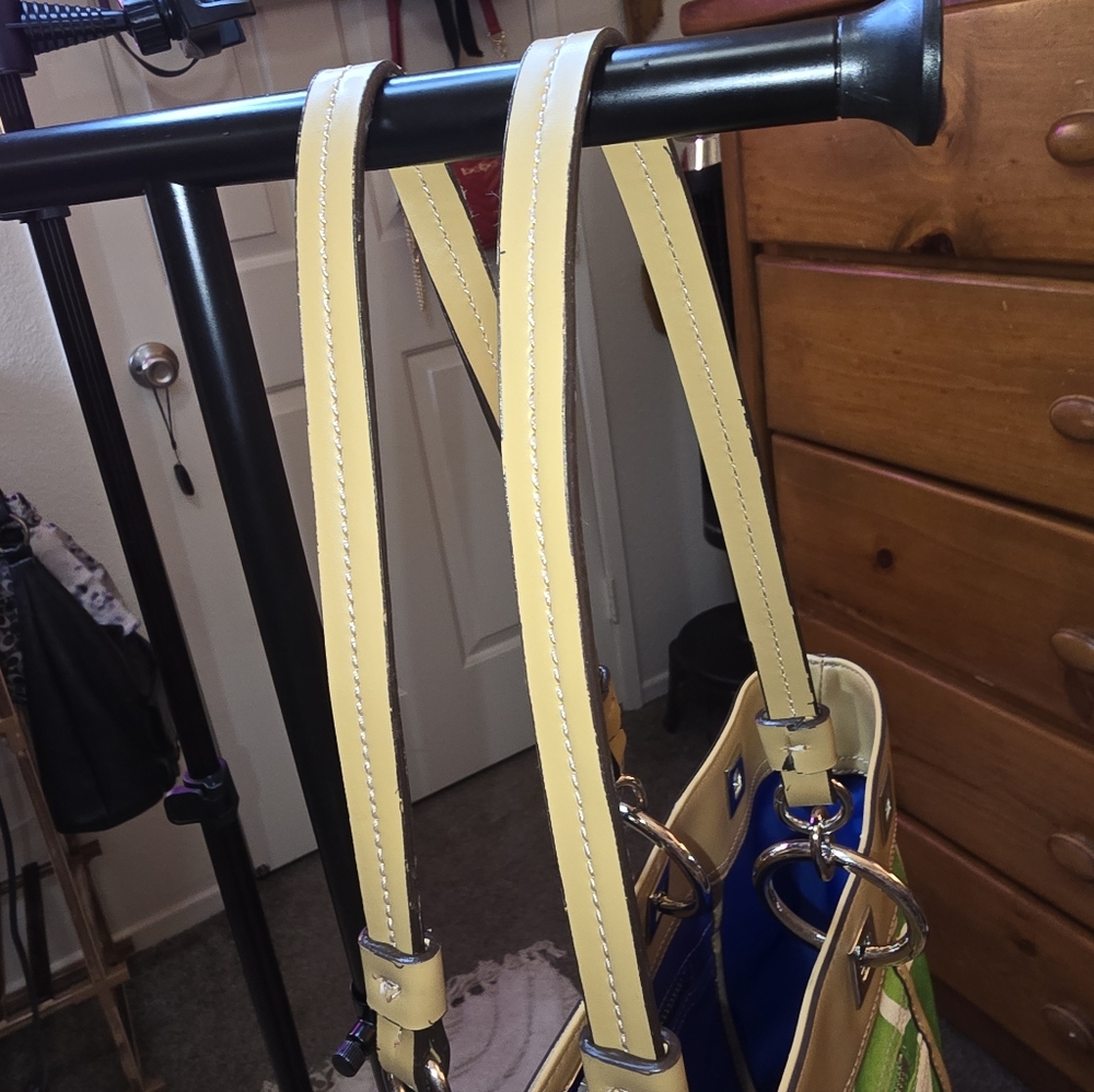 Beautiful Tote Bag By Maxx New York Signature In Preloved Condition - Picture 5 of 13